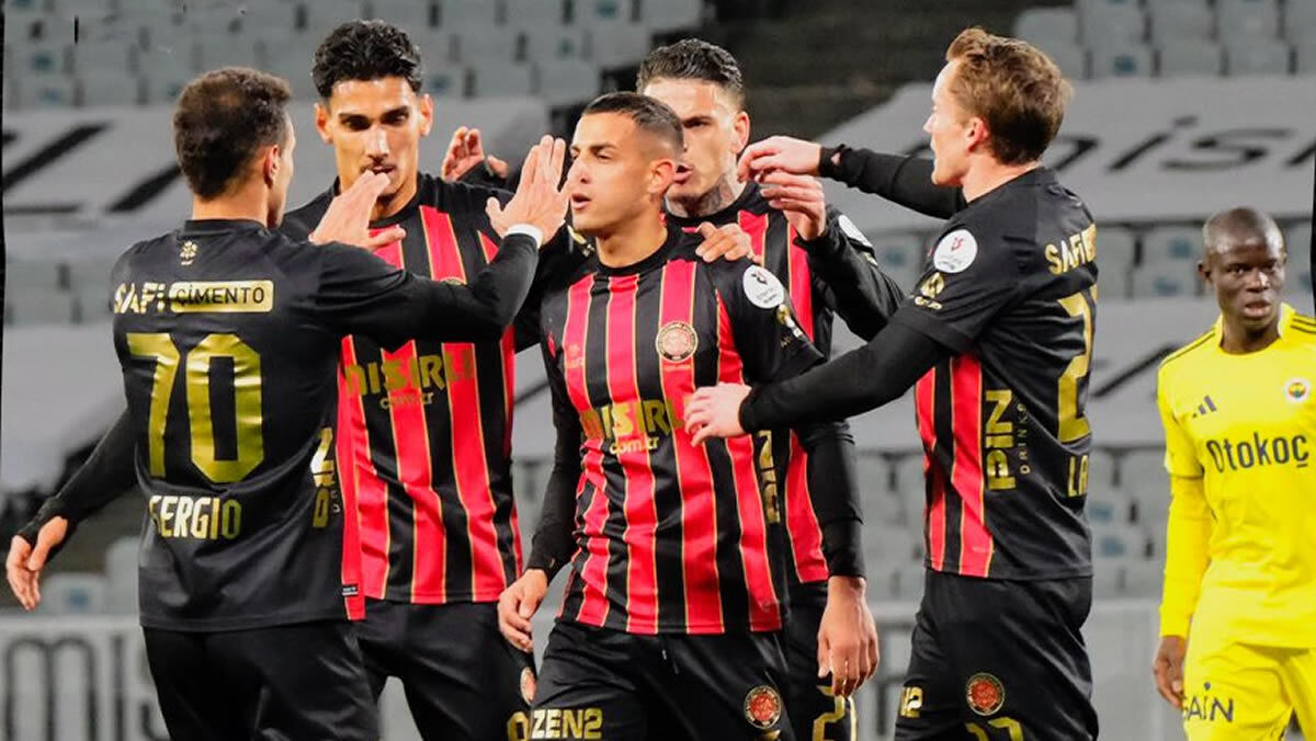 Fenerbahçe’ye Karagümrük Şoku: Sarı-Lacivertliler Ligde İlk Kez Kaybetti