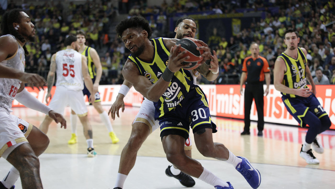 Fenerbahçe Beko’dan Monaco’ya Fark! EuroLeague’de Liderlik Serisi Sürüyor