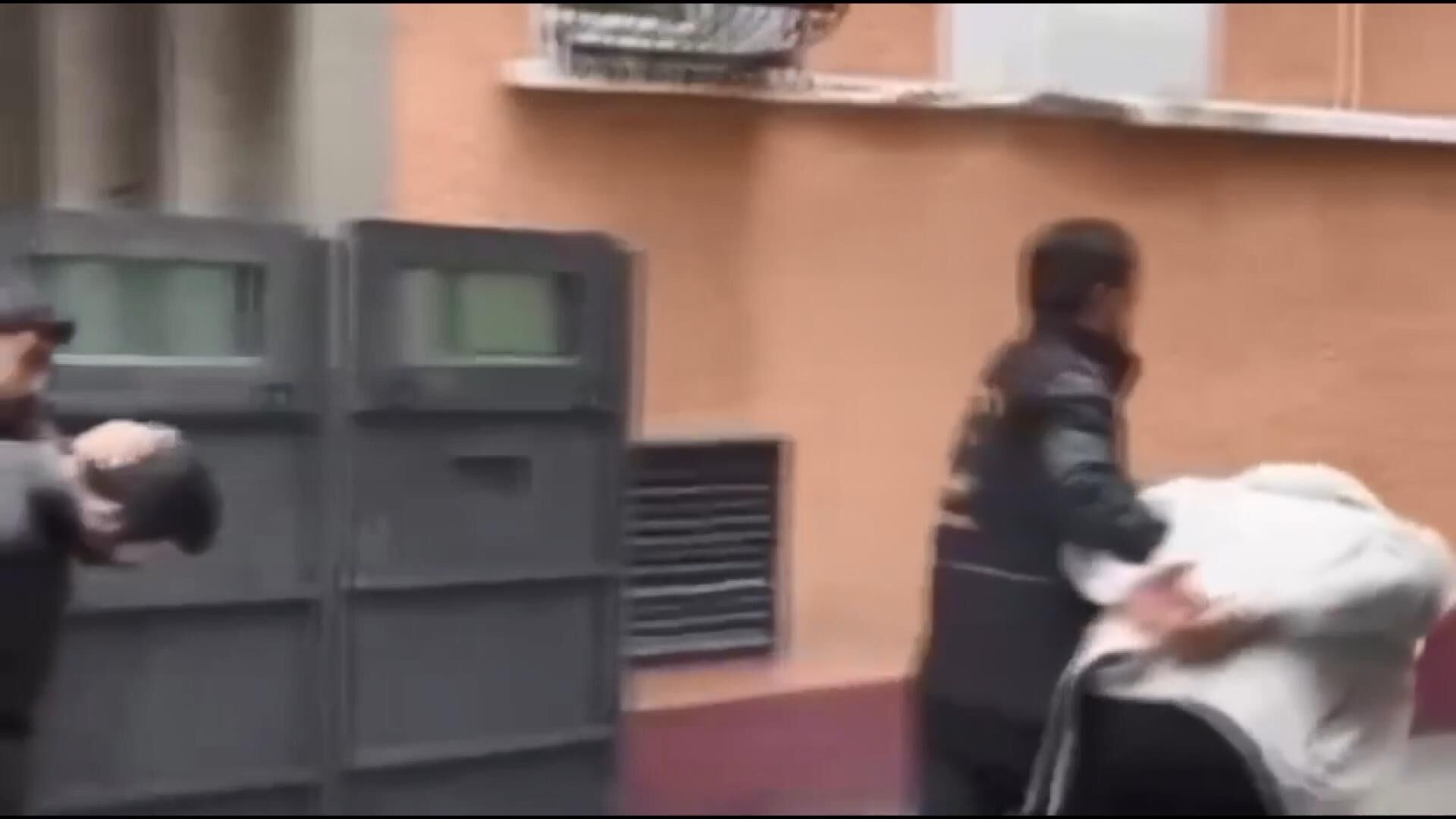 Cep telefonu hırsızları yakalandı