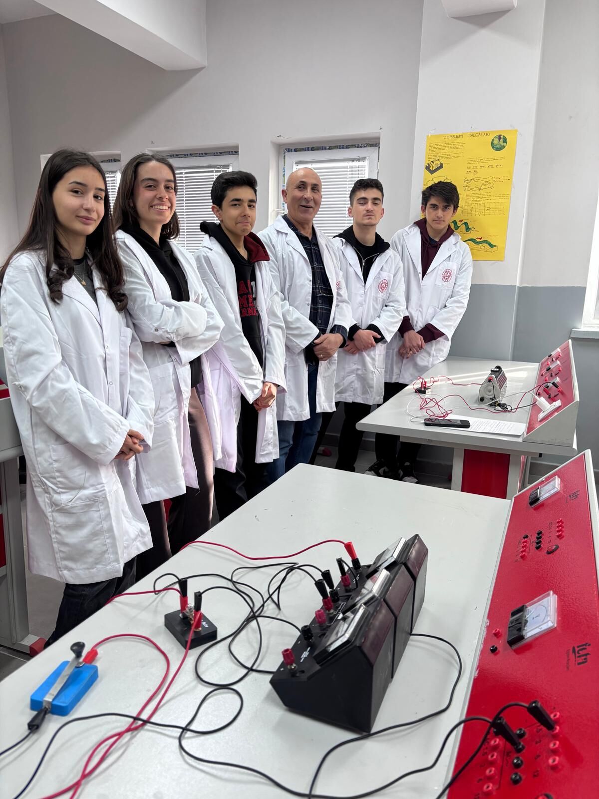 Whatsapp Image 2026 04 12 At 17.29.39 (2)