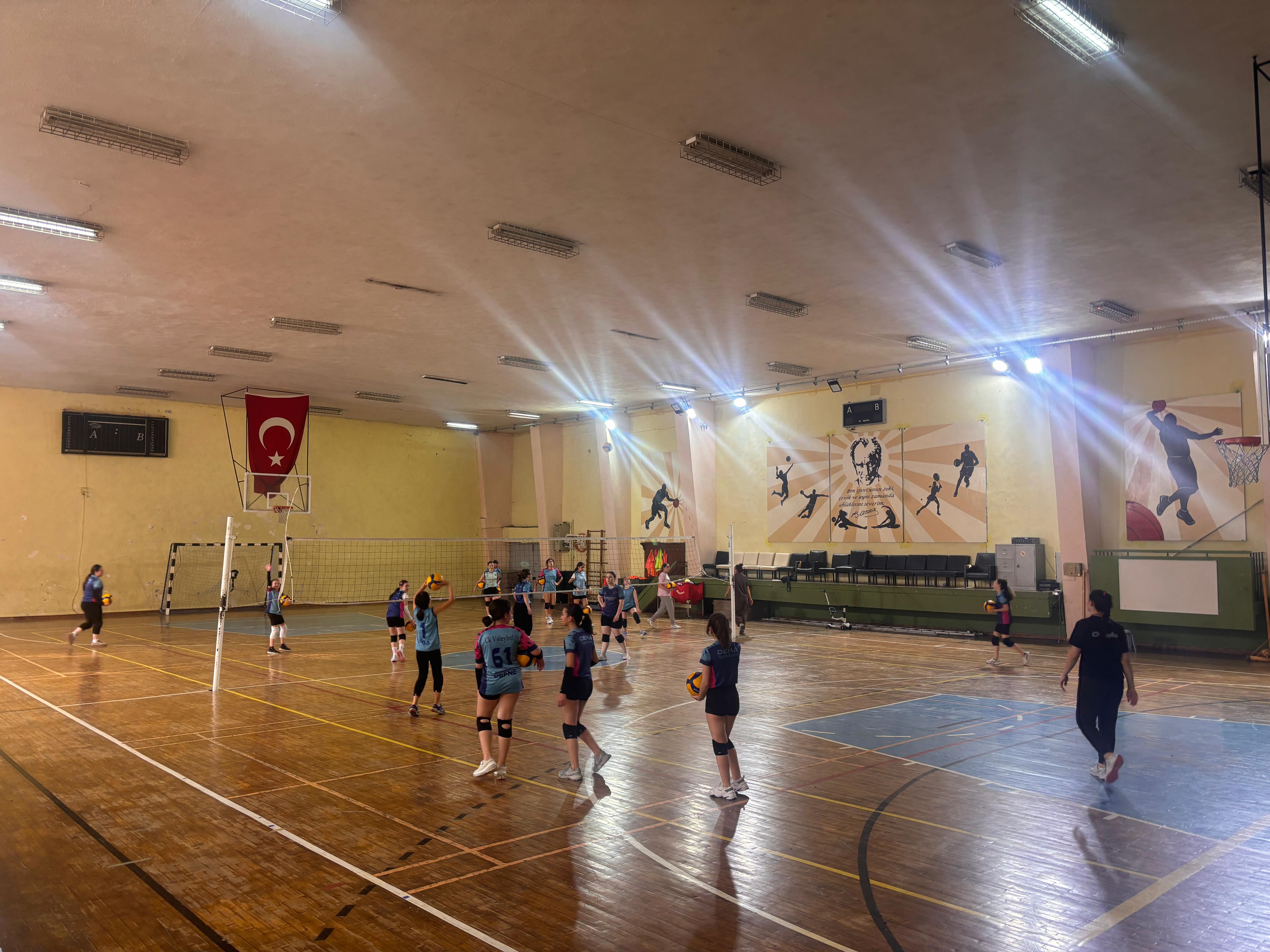Filenin Miniklerinden Milli Takıma Özel Sürpriz