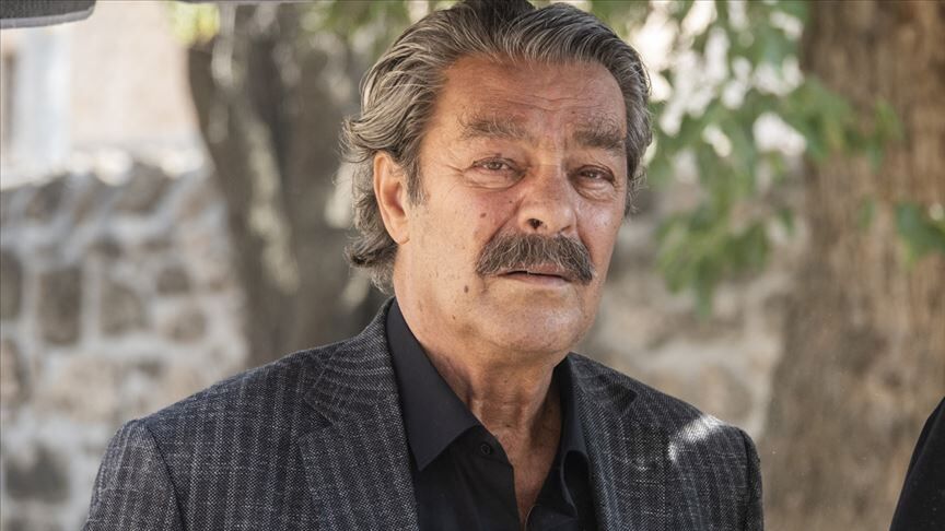 Kadir İnanır 2