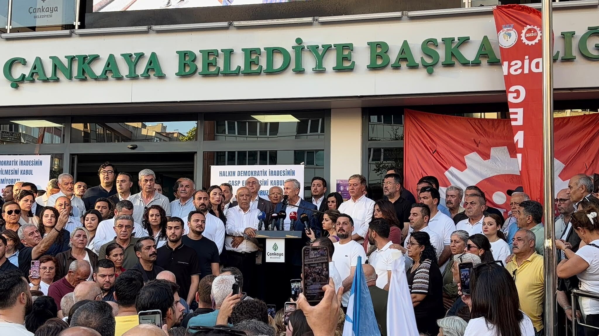 Hüseyin Can Güner’e Ankaralılardan büyük destek