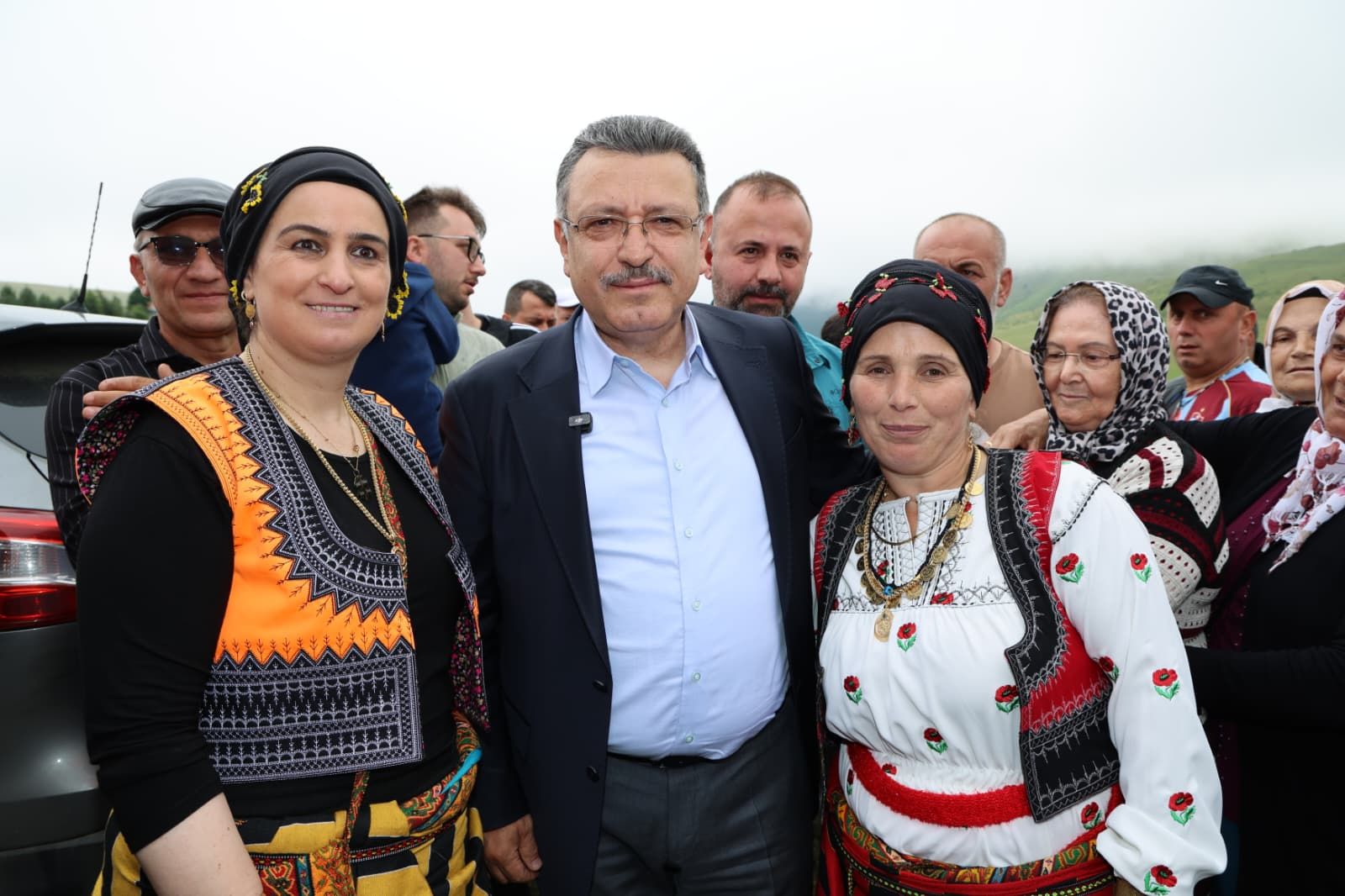 'Hizmete Devam Edeceğiz'