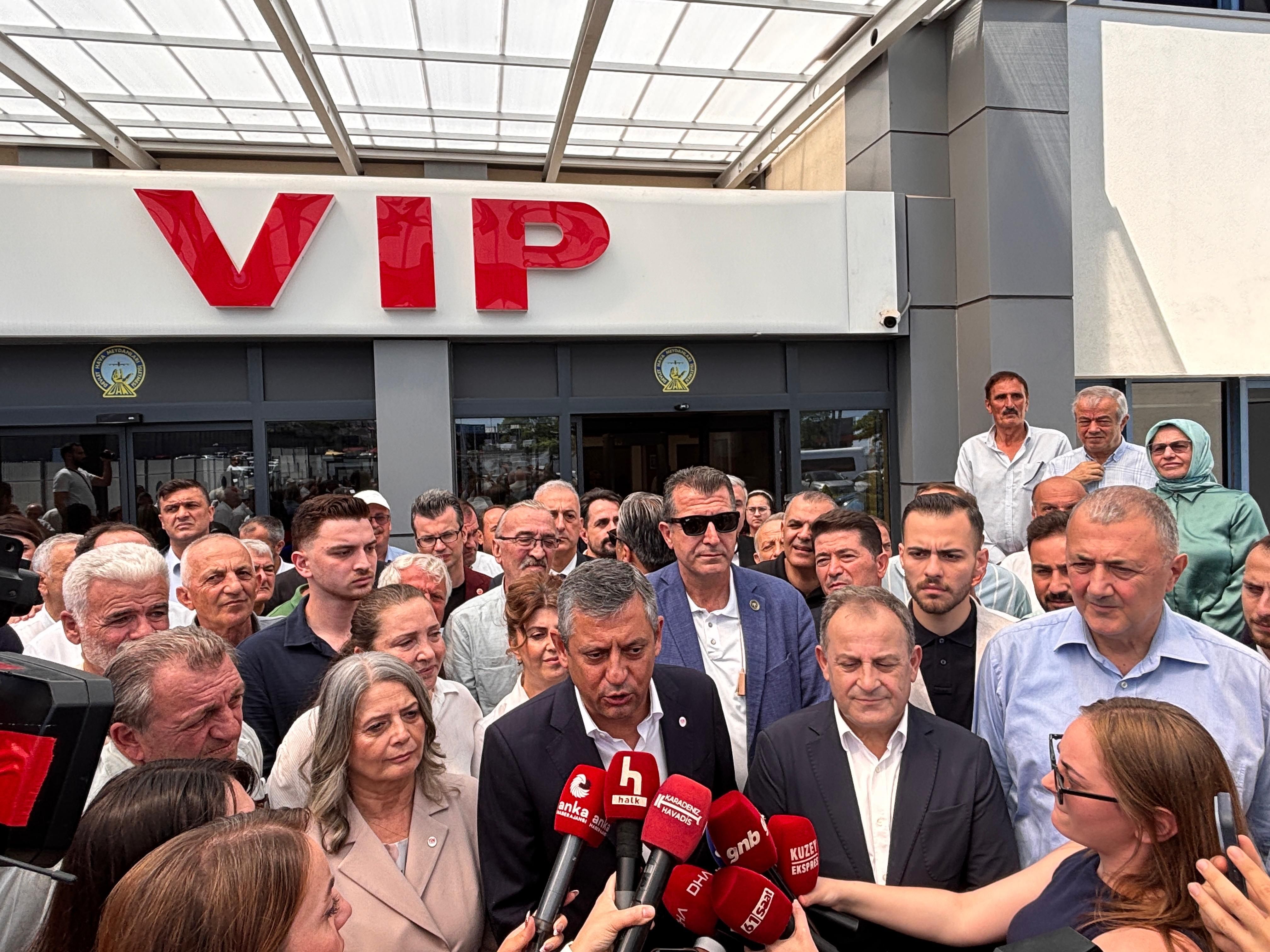 "Yeni Parti'yi iktidar olsun diye kurduk"