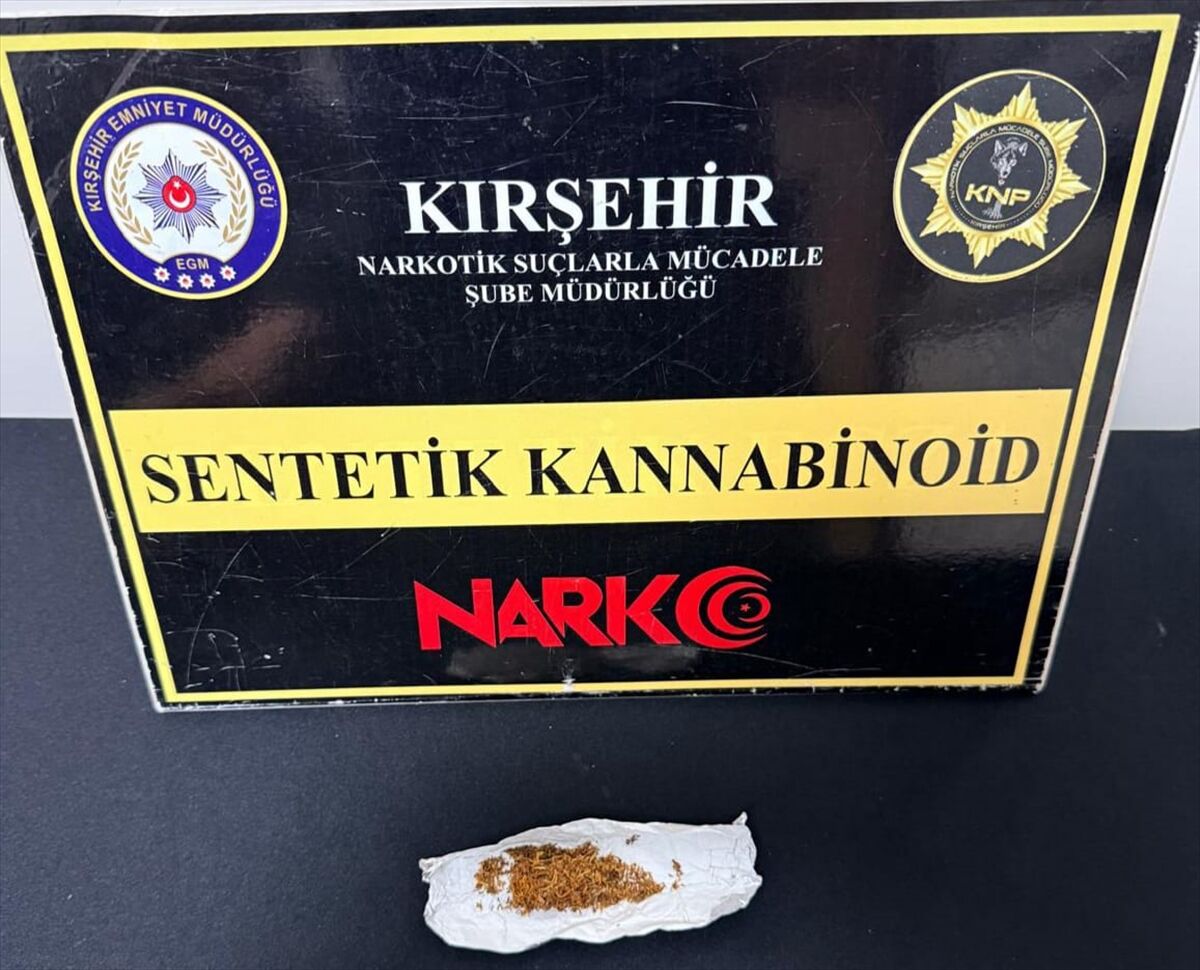 Kırşehir'de uyuşturucu operasyonu: 9 zanlı yakalandı