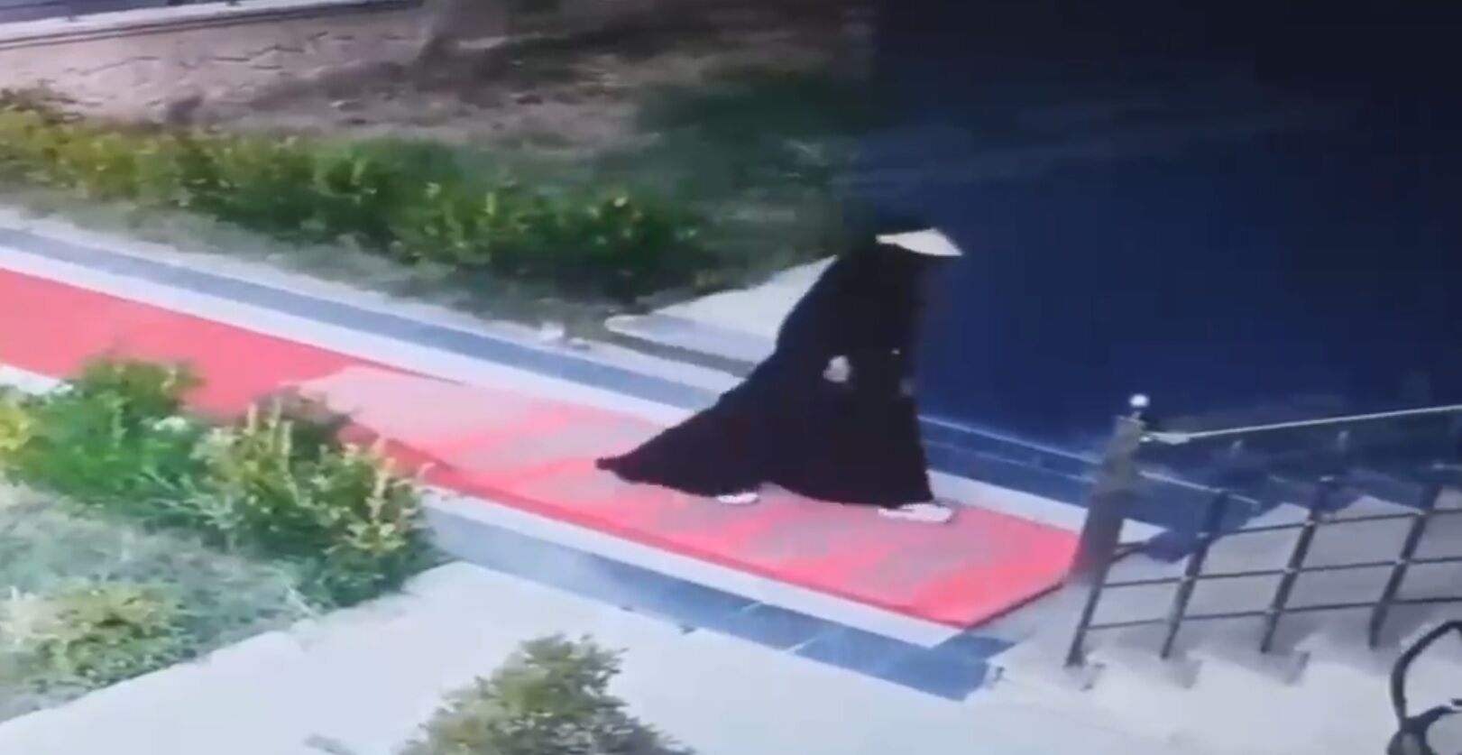 Ankara'da kaçmak isteyen hısız otobüste yakalandı