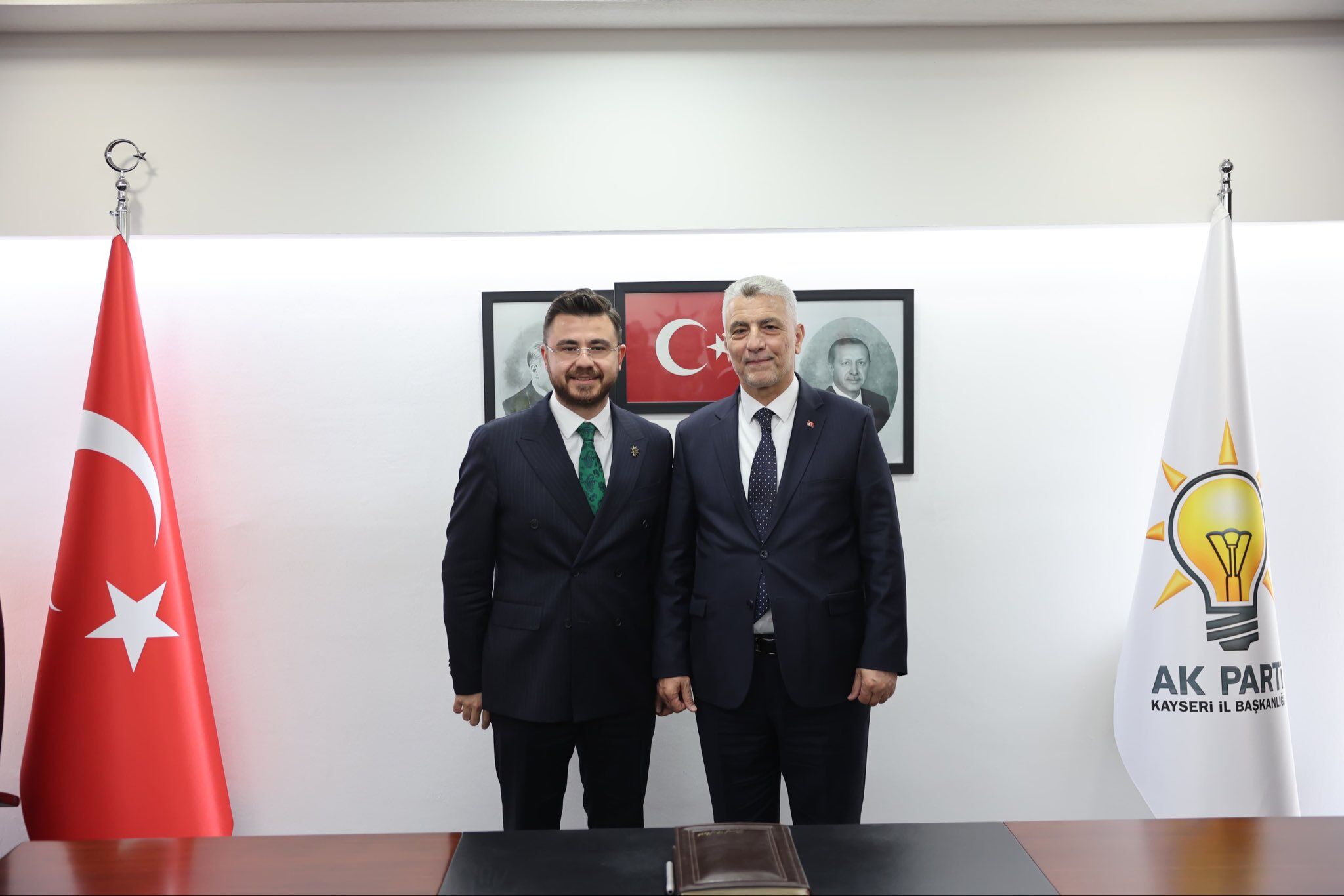 Ömer Bolat AK Parti Kayseri teşkilatıyla bir araya geldi