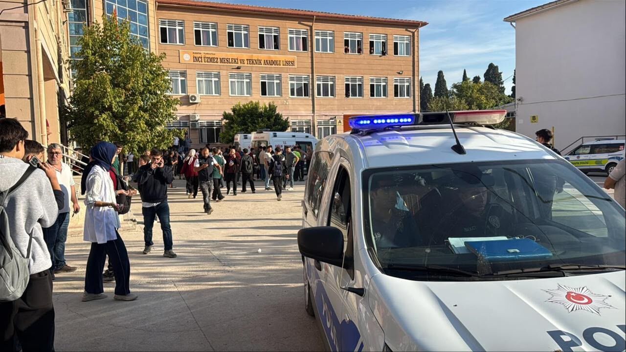 Turgutlu’da Okul Önündeki Saldırıda Yeni Gelişme: Saldırgan Yakalandı!
