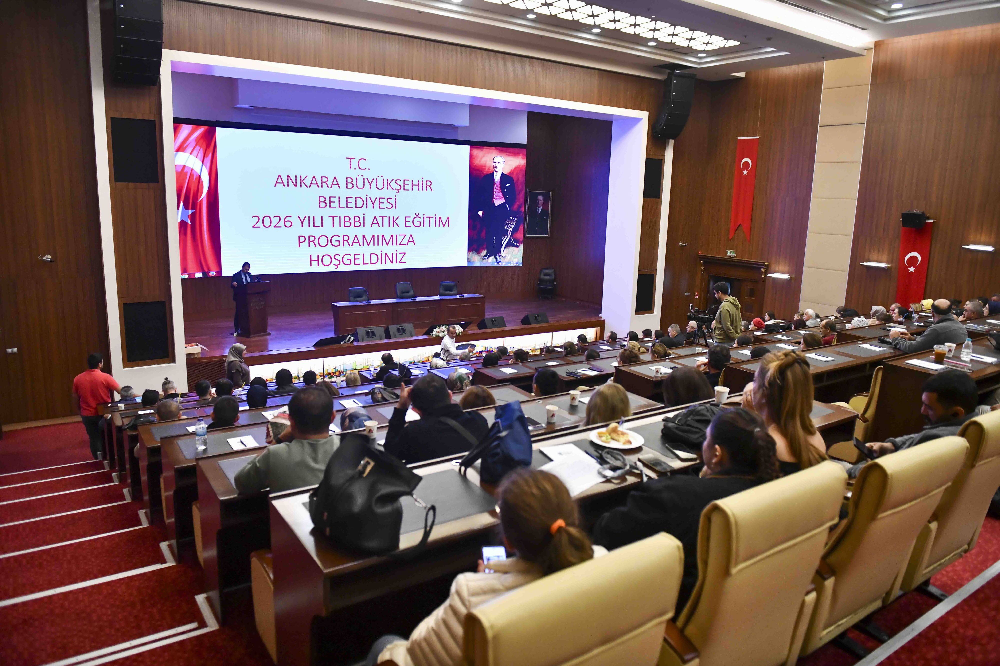 Ankara Büyükşehir Belediyesi'nden Sağlık Sektörüne 'Tıbbi Atık' Eğitimi