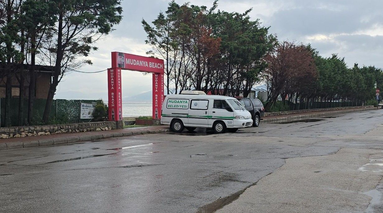 Bursa Mudanya'da sahilde erkek cesedi bulundu
