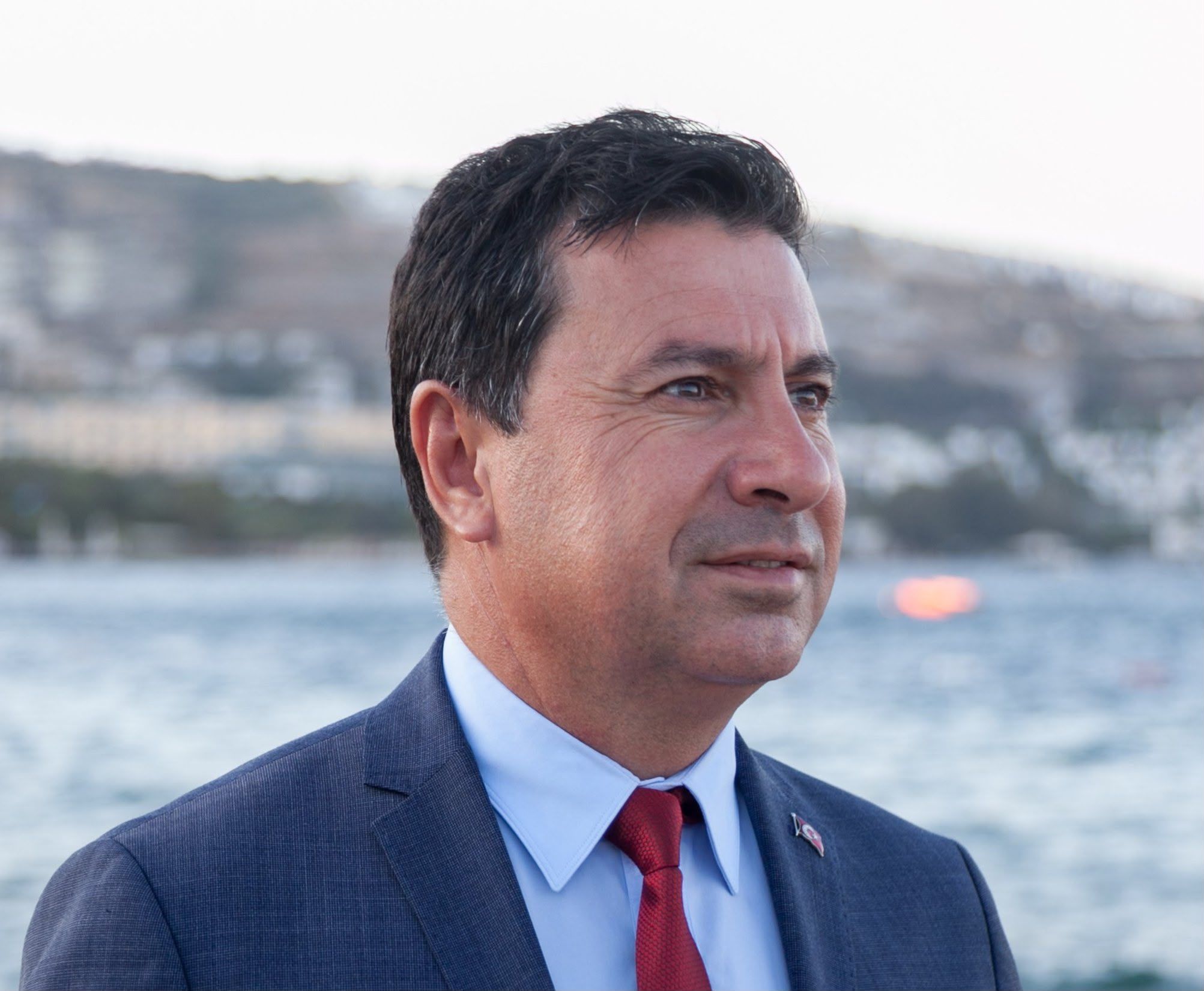 Ahmet Aras CHP’den Ayrıldığını Duyurdu