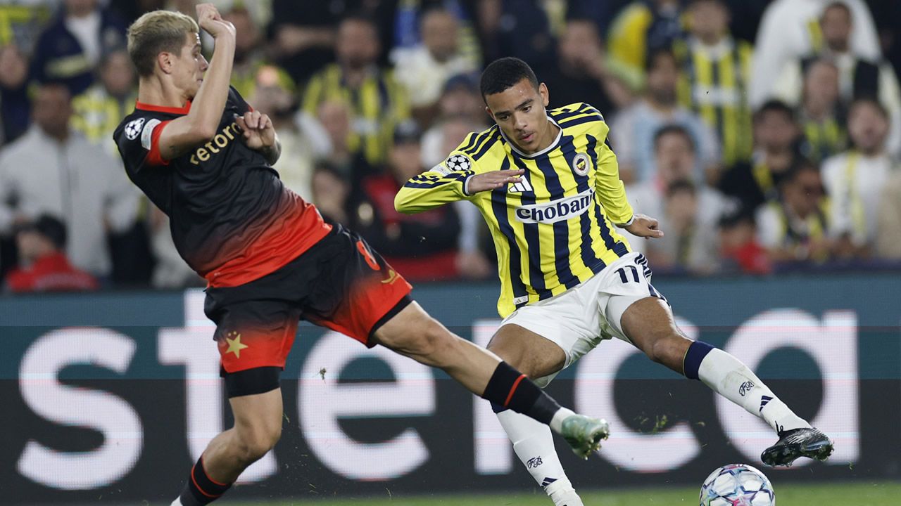 Fenerbahçe, Slavia Prag'ı elinden kaçırdı