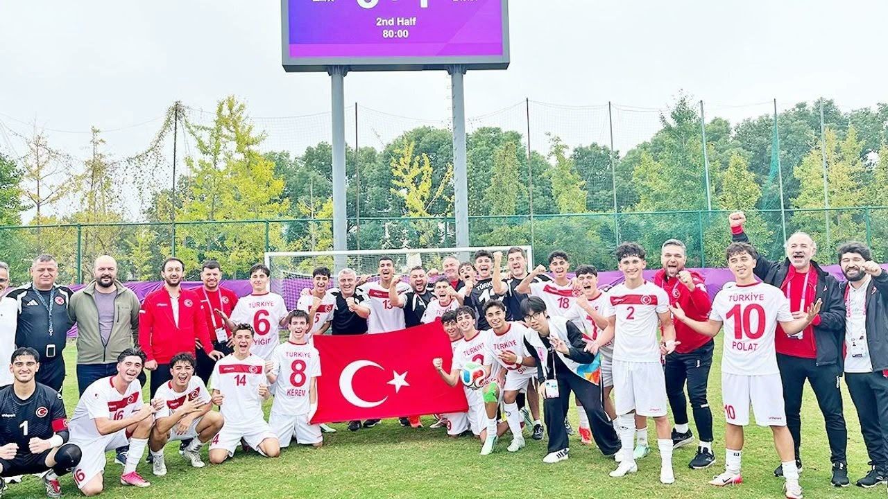 Gençlerbirliği Lisesi Çin'de Durdurulamıyor!